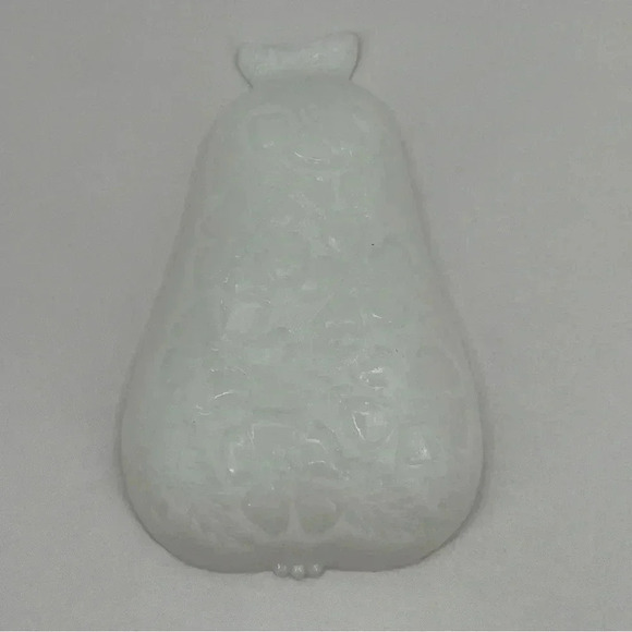 Hazel Atlas Pear White Milk Glass Serving Dish Candy Fruit - Picture 5 of 8